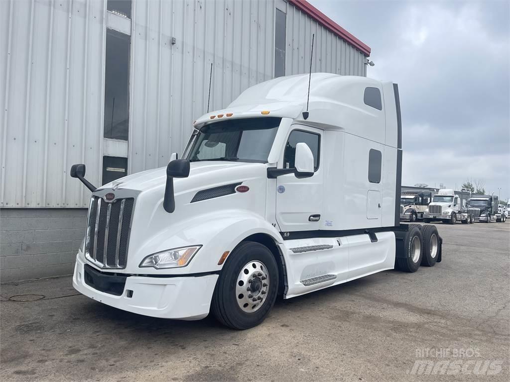 Peterbilt 579 Naudoti vilkikai