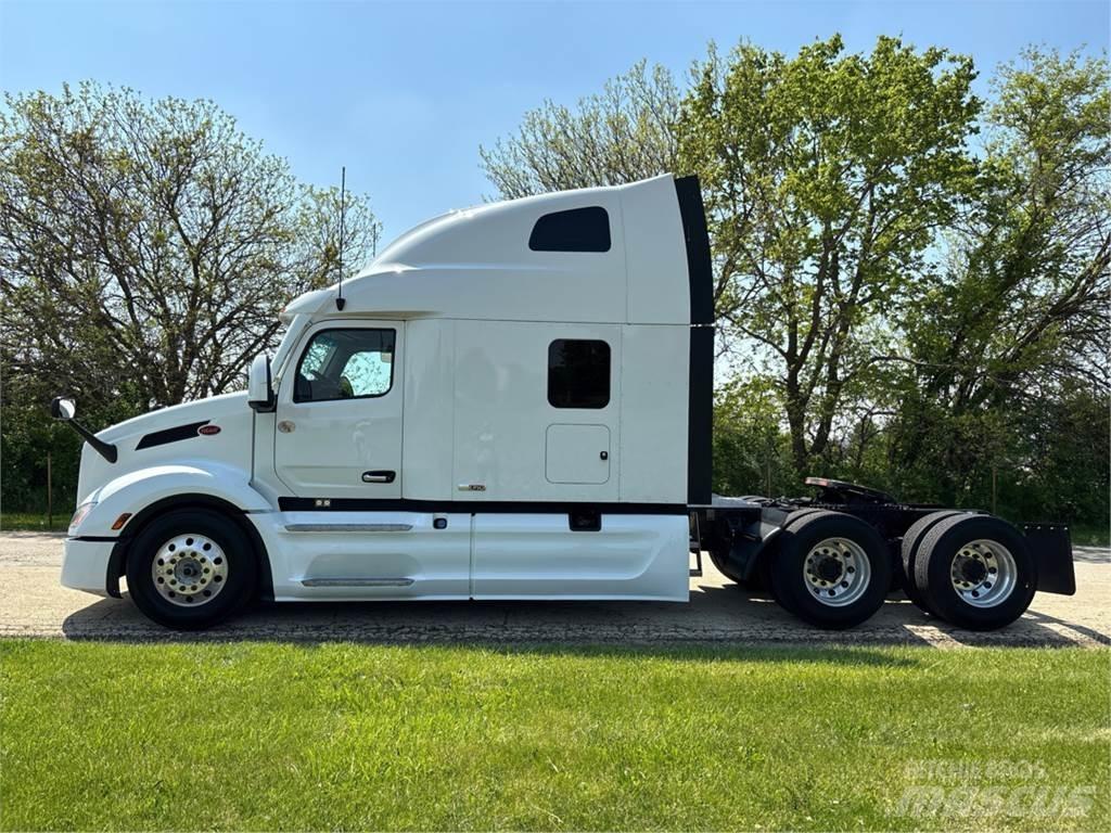 Peterbilt 579 Naudoti vilkikai