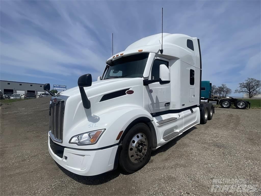 Peterbilt 579 Naudoti vilkikai