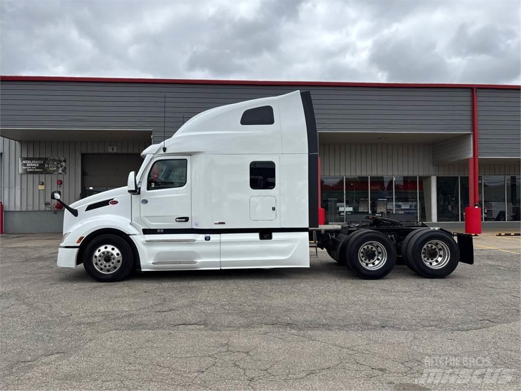 Peterbilt 579 Naudoti vilkikai