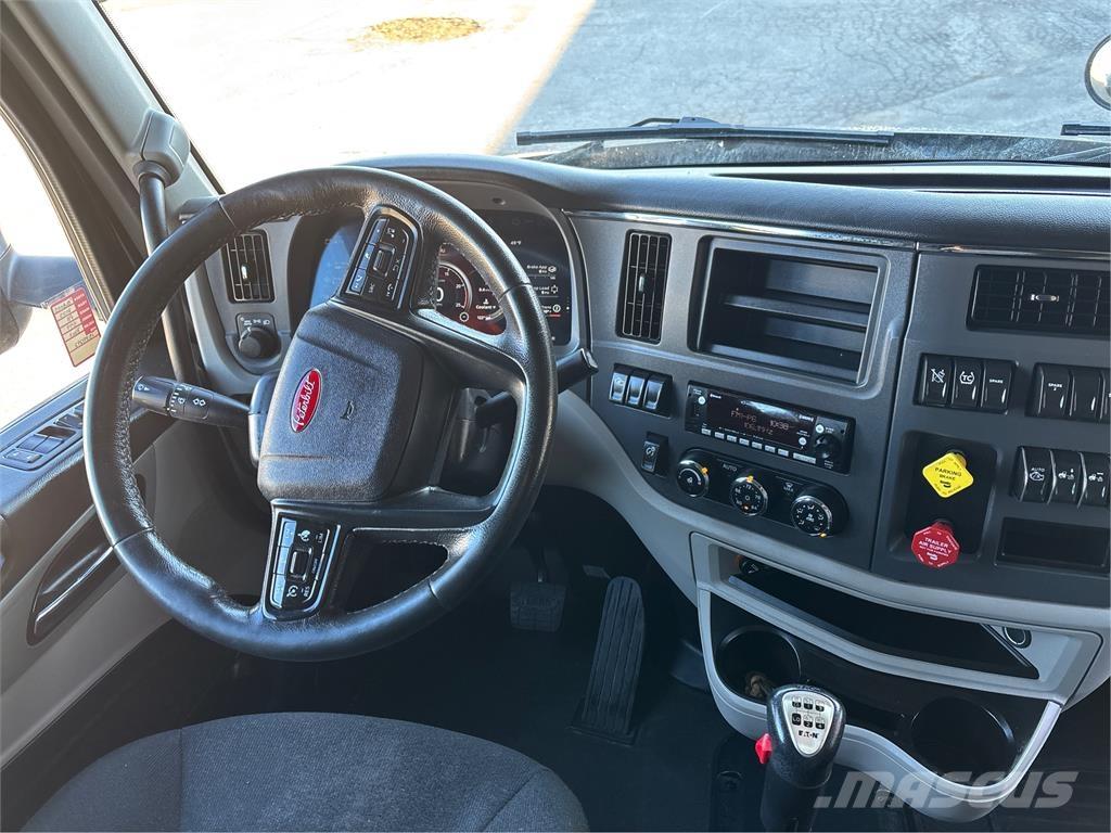 Peterbilt 579 Naudoti vilkikai