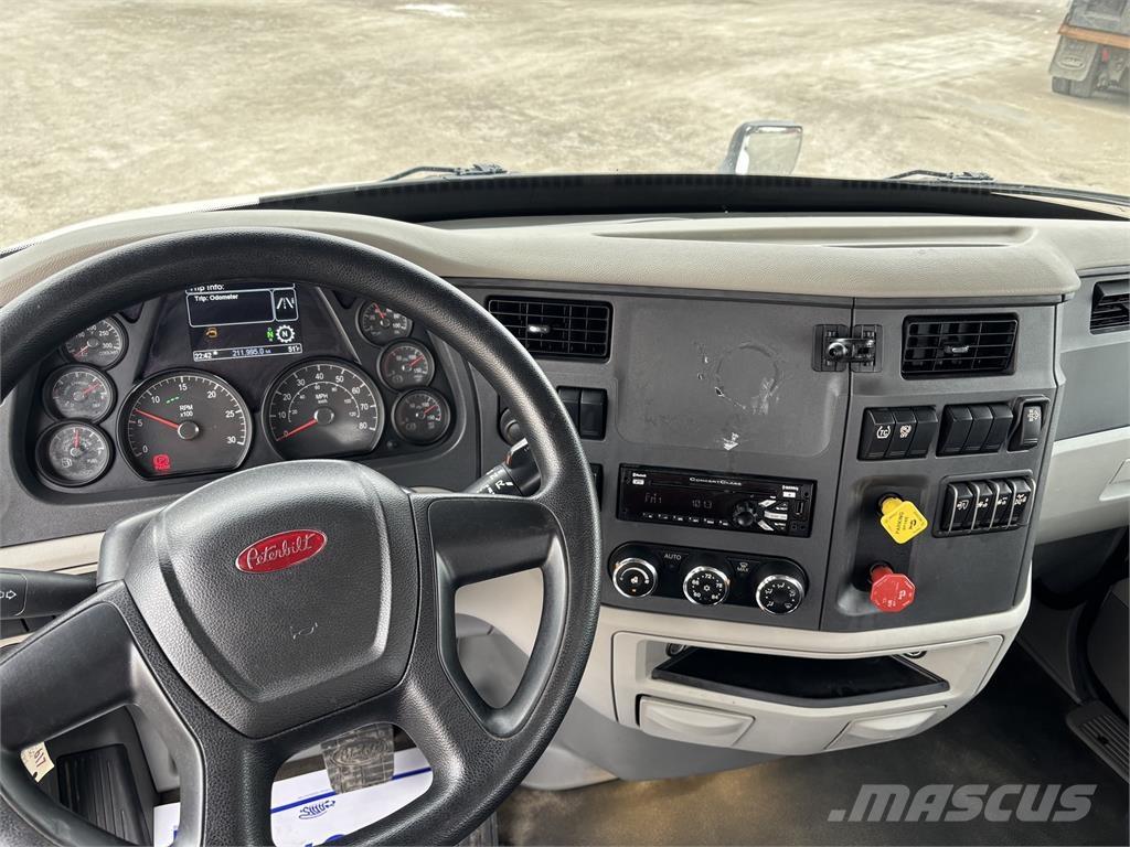 Peterbilt 579 Naudoti vilkikai