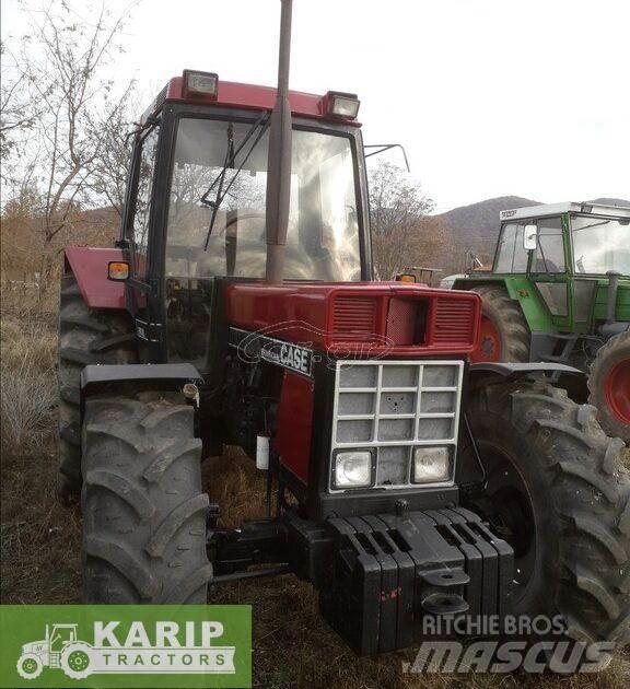 Case IH  Traktoriai