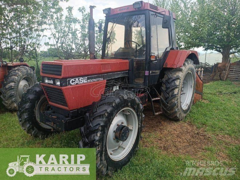 Case IH  Traktoriai