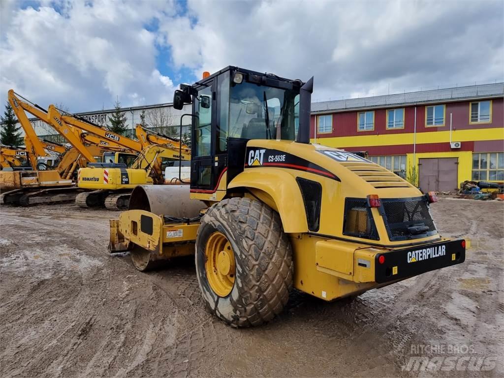 CAT CS 563E Vieno būgno volai