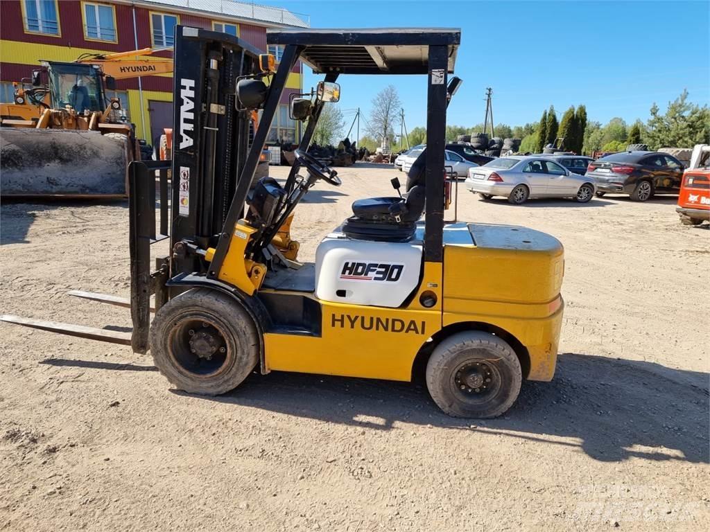 Hyundai Halla HDF30 Dyzeliniai krautuvai
