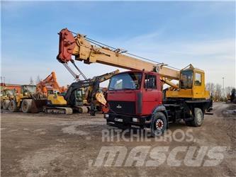 MAZ 533731 Visureigiai kranai