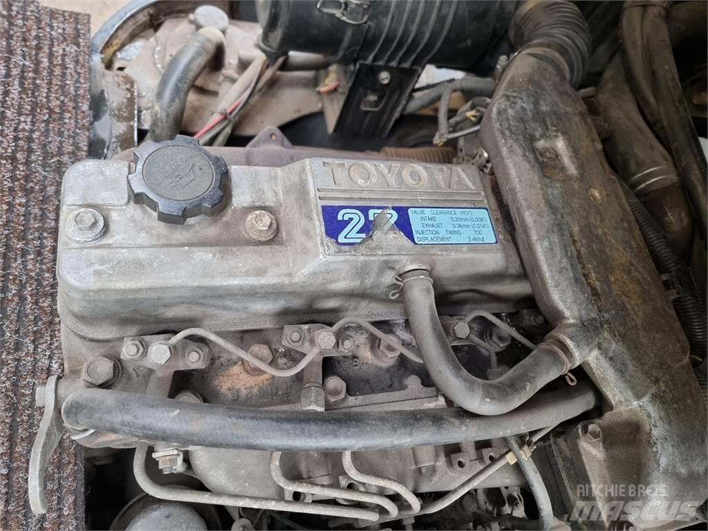 Toyota FD25 Dyzeliniai krautuvai