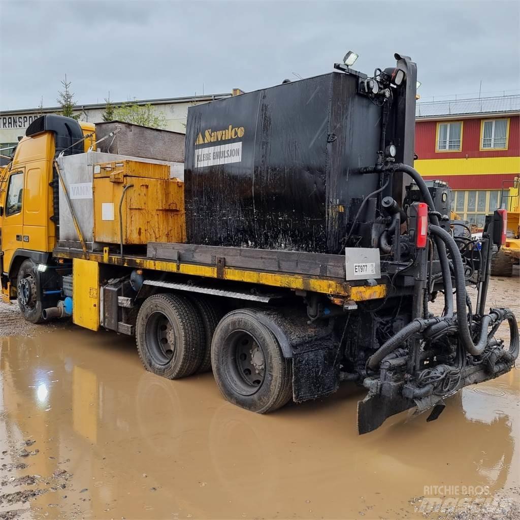 Volvo FM12 6×2 Statyba - Kita