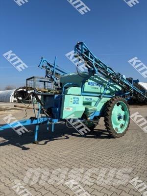 Berthoud Racer 3200/18 Prikabinami purkštuvai