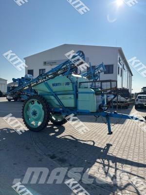 Berthoud Racer 3200/18 Prikabinami purkštuvai