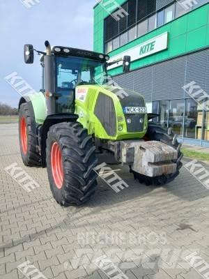 CLAAS Axion 820 Traktoriai