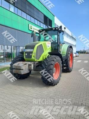 CLAAS Axion 820 Traktoriai