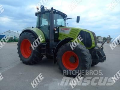 CLAAS Axion 820 Traktoriai
