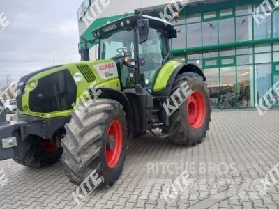 CLAAS Axion 850 Traktoriai