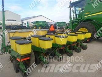John Deere 1750 Sėjamieji kombainai