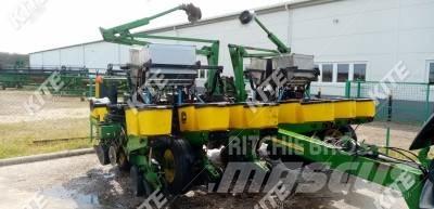 John Deere 1760 Sėjamieji kombainai
