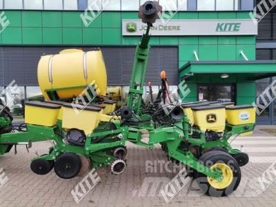 John Deere 1765NT Sėjamieji kombainai