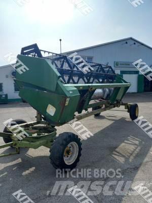 John Deere 2256 2WD Derliaus nuėmimo kombainai