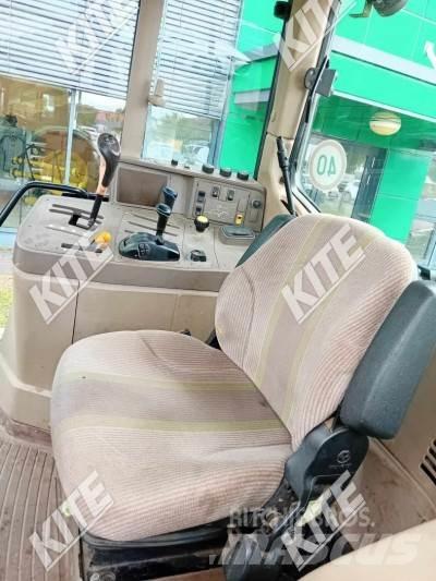 John Deere 6330 Traktoriai