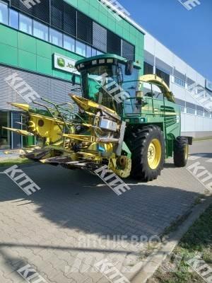 John Deere 7200 Derliaus nuėmimo kombainai