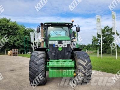 John Deere 7230R Traktoriai