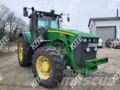 John Deere 8130 Traktoriai