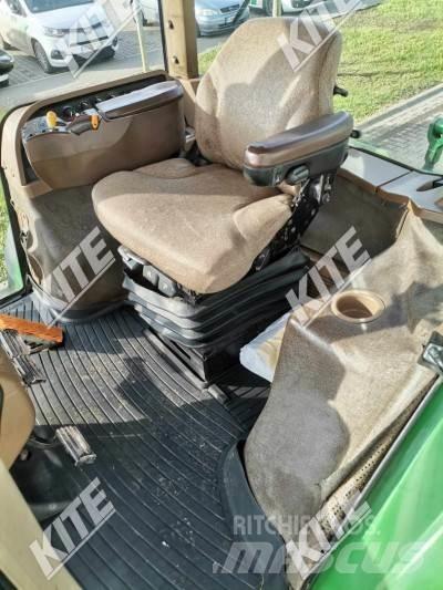 John Deere 8230 Traktoriai