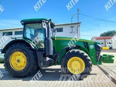 John Deere 8345R Traktoriai