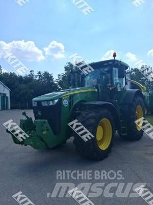 John Deere 8400R Traktoriai