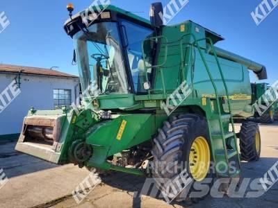 John Deere 9560 WTS 2WD Derliaus nuėmimo kombainai