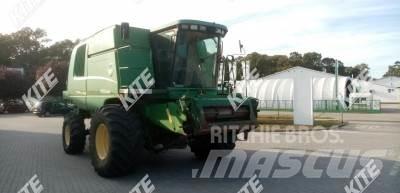 John Deere 9680 WTS Derliaus nuėmimo kombainai