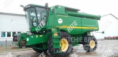 John Deere 9880i STS Derliaus nuėmimo kombainai