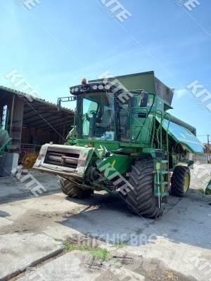 John Deere C670 Derliaus nuėmimo kombainai