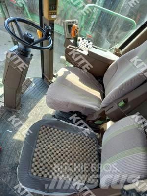 John Deere C670 Derliaus nuėmimo kombainai