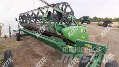 John Deere S670 Derliaus nuėmimo kombainai
