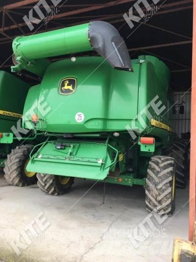 John Deere S690I Derliaus nuėmimo kombainai