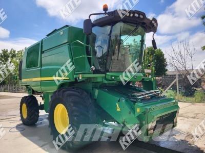 John Deere T550 Derliaus nuėmimo kombainai