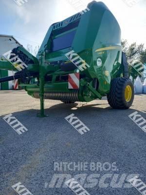 John Deere V451M Ritinių presai
