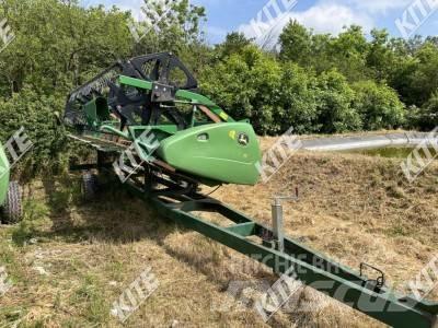 John Deere W650 Derliaus nuėmimo kombainai