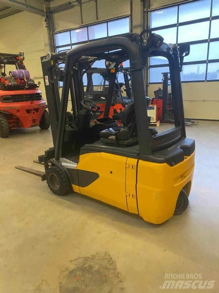 Linde E 18 L-02 Elektriniai šakiniai krautuvai
