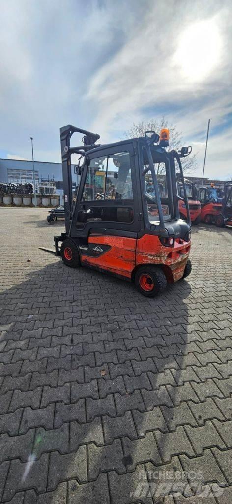Linde E 25 L-01 Elektriniai šakiniai krautuvai