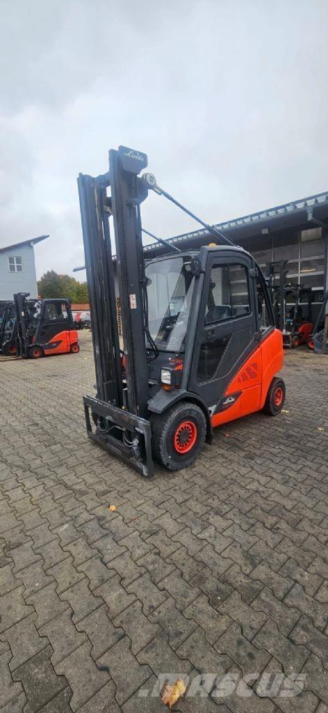 Linde H 30 D-02 Dyzeliniai krautuvai
