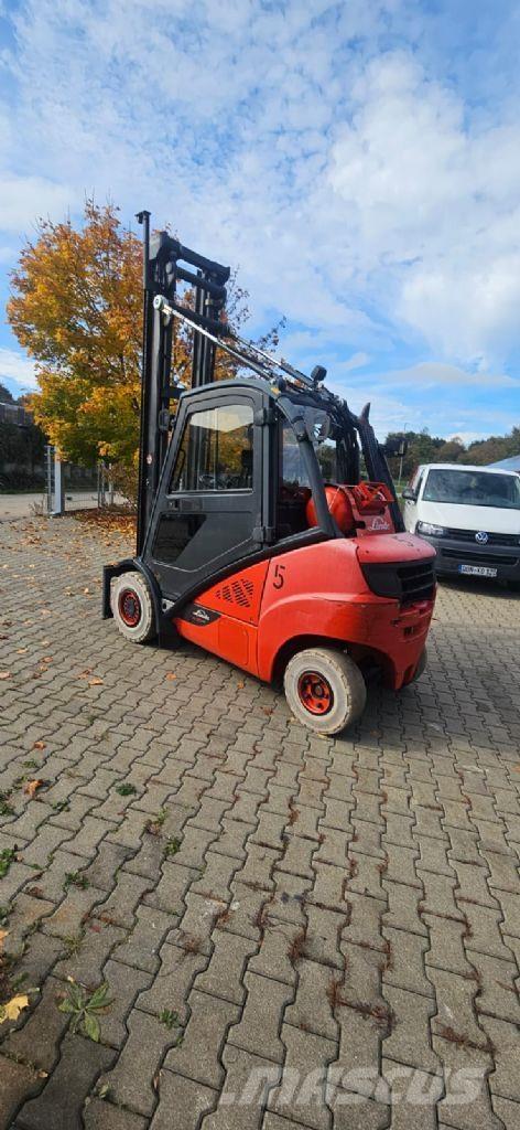 Linde H 30 T-02 LPG (dujiniai) krautuvai
