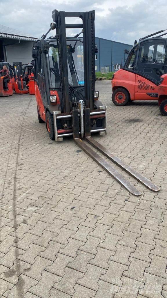 Linde H 35 D-01 Dyzeliniai krautuvai