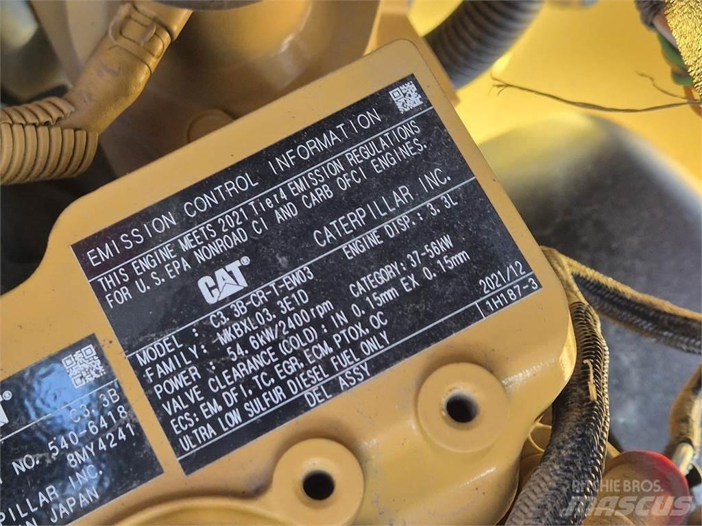 CAT 908 M Naudoti ratiniai krautuvai