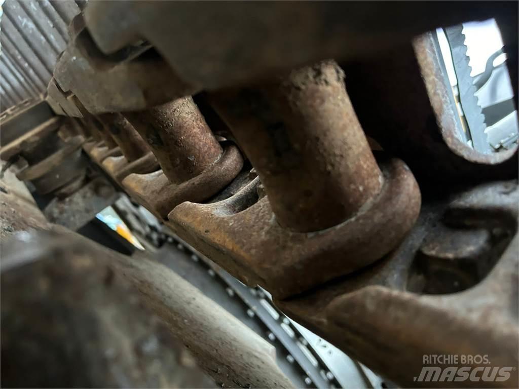 Volvo EC220DL Vikšriniai ekskavatoriai