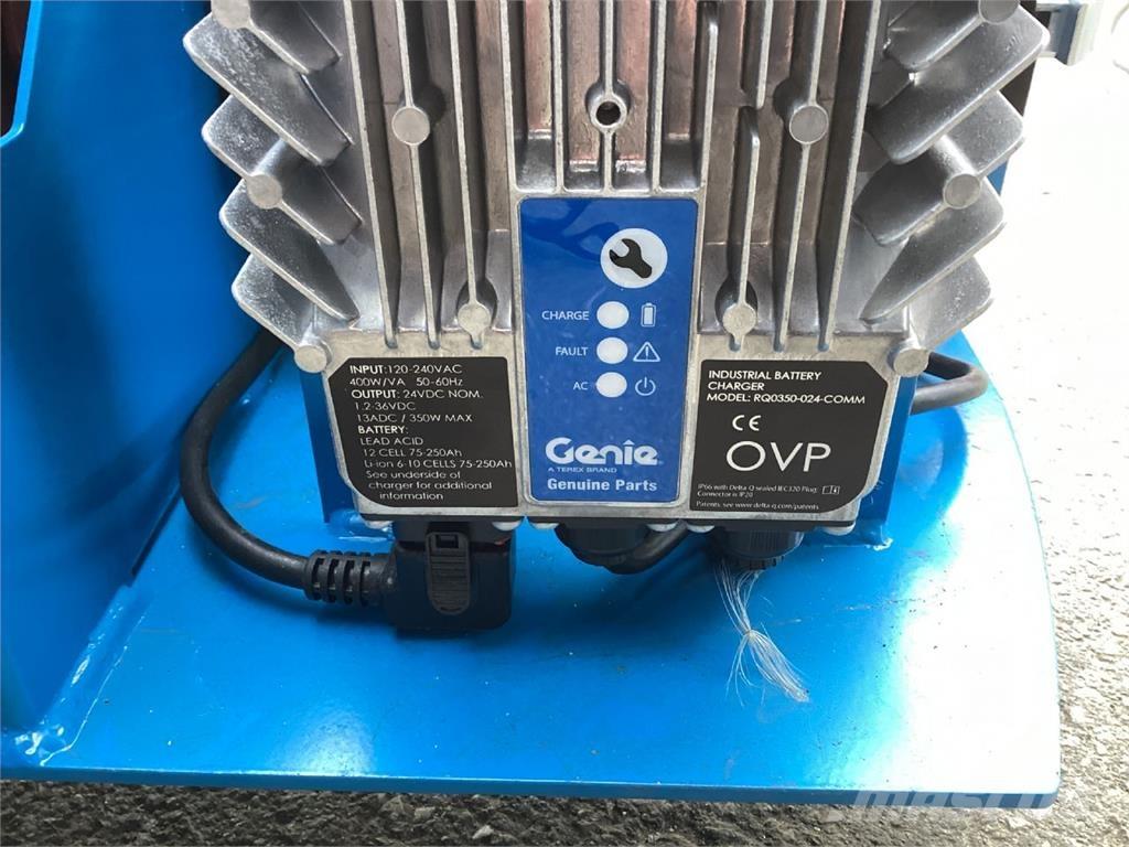 Genie GS-1432m Žirkliniai keltuvai