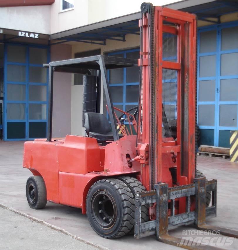 Balkancar DS40 Dyzeliniai krautuvai