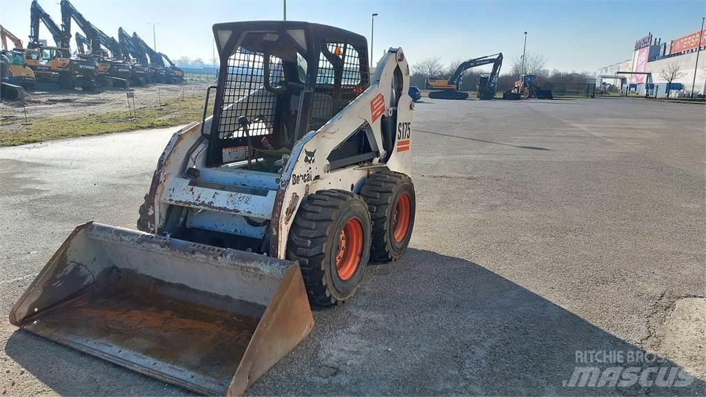 Bobcat S175 Statyba - Kita